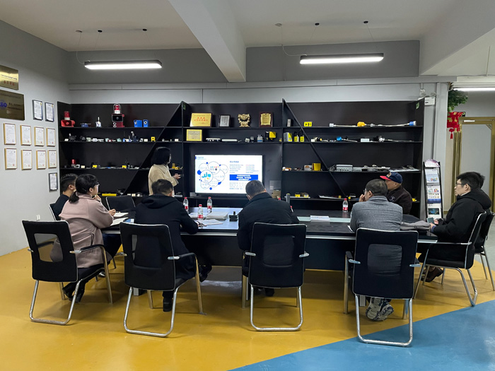 4e5865618cf99ef467e4445981bb6005.jpg 4e5865618cf99ef467e4445981bb6005.jpg